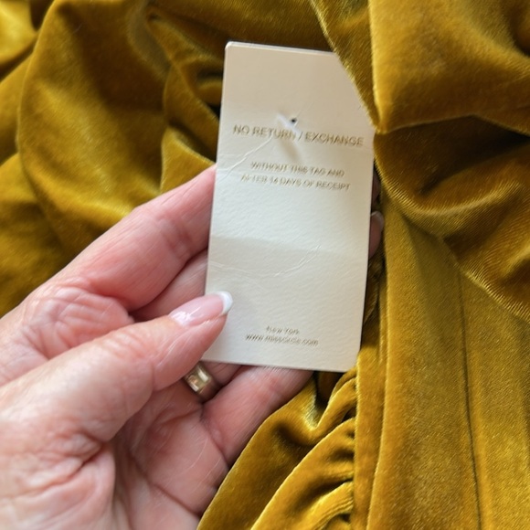 Miss Circle Aura Velvet Dress Ruched Hip Round Neck Side Sash Side Zip Sz M NEW - Picture 12 of 15